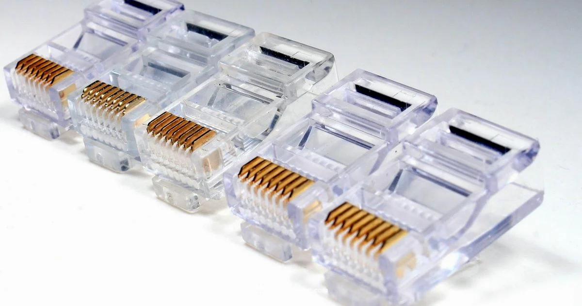RJ45 Crimp Guide - Adaptorized