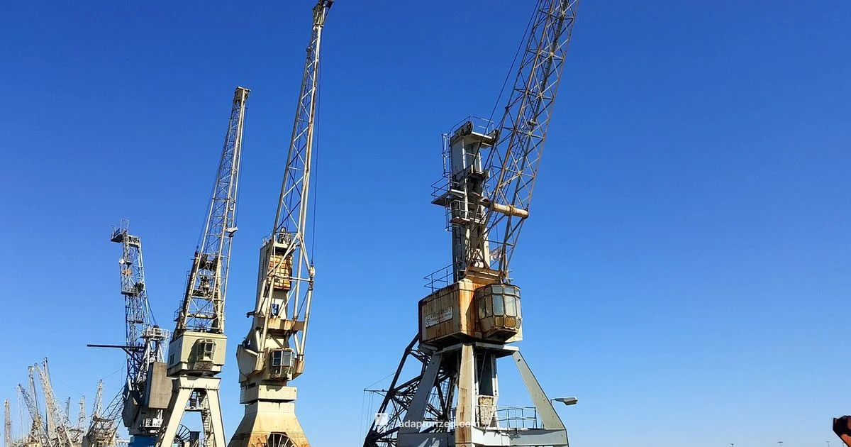 Port City Definition - Adaptorized